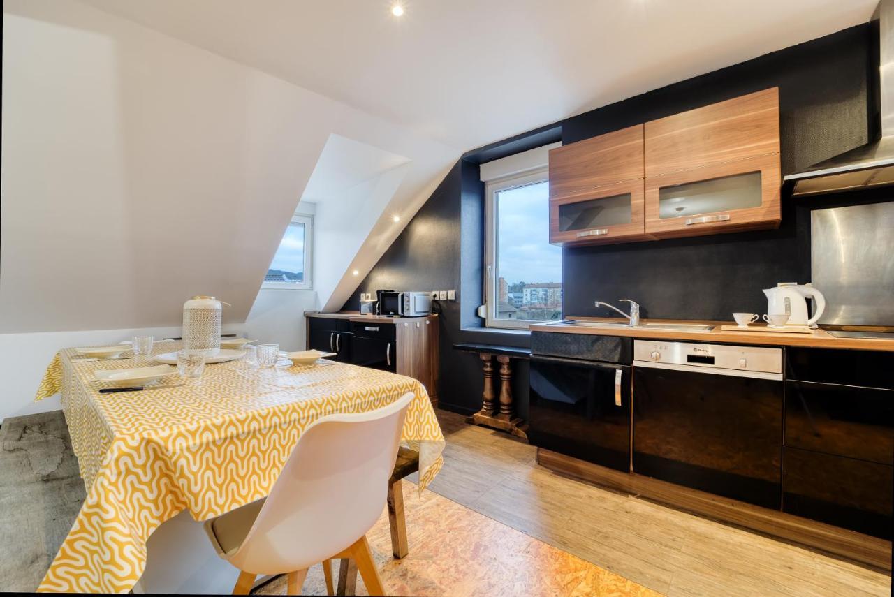 Sous Les Etoiles Metz Luxembourg Un-sejour-a-part Apartment Clouange